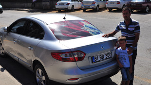 Şehitlikte hüzünlü bayram