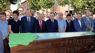 AK Partili Taciser İçyer için cenaze töreni düzenlendi