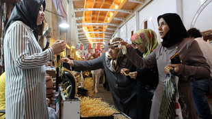 Tarihi çarşıda bayram heyecanı