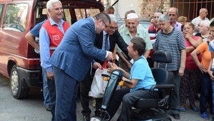 Türk Kızılayı Arnavutluk'ta kurban eti dağıttı