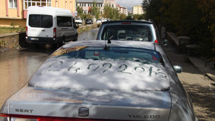 Türkiye'de şehir merkezine ilk kar Erzurum'da yağdı