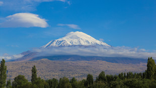 Türkiye'nin Çatısı'na ilk kar yağdı