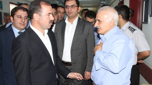 Van'da 50 sağlık çalışanı açığa alındı