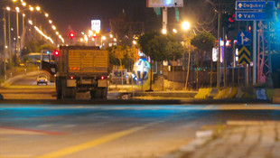 Van'da patlayıcı yüklü kamyon bulundu