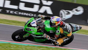 Milli motosikletçi Kenan Sofuoğlu 5. kez şampiyon oldu