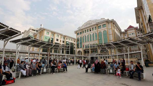 Canlı bomba ihbarı yapılan Antalya Adliyesi güvenlik sebebiyle boşaltıldı