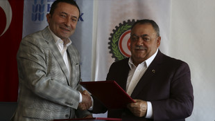 Ankara Halk Ekmek işçilerinin toplu sözleşme sevinci