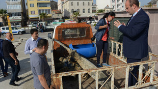 Balıkçı teknesinin ağlarına uçak pervanesi takıldı