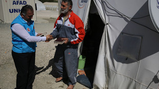 Bayırbucak Türkmenlerine Kur'an-ı Kerim hediye edildi