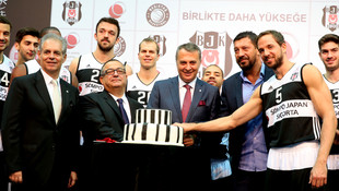 Beşiktaş, Sompo Japan ile sponsorluğu uzattı