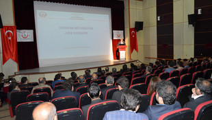 Bitlis'te Bağımlılık Yapıcı Maddelerle Mücadele toplantısı