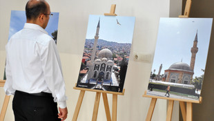 AA foto muhabirlerinin objektifinden İzmir'in camileri