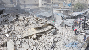 Halep'te yerleşim alanına saldırı