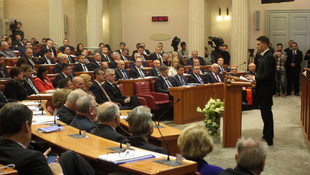 Hırvatistan'da MOST lideri Petrov, meclis başkanı seçildi