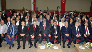 İzmir emniyetinde devir-teslim töreni