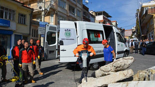 Japonya'dan Demirci Belediyesine arama kurtarma aracı
