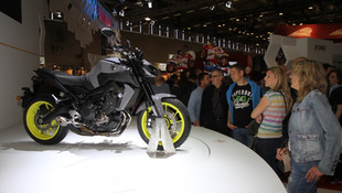 Köln'de düzenlenen motosiklet fuarına yoğun ilgi