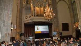 Kültür ve Turizm Bakanı Avcı Hollanda'da