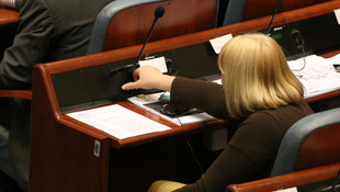 Makedonya'da meclis feshedildi