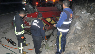 Muğla'da otomobil ile minibüs çarpıştı: 1 ölü