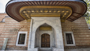 Muradiye Külliyesi'nde sesli rehberlik sistemi devrede