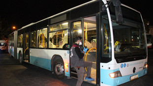 Otobüse yavaş bindin kavgası