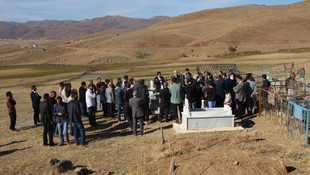 PKK'ın katlettiği Tiryaki ve Yalçın anıldı