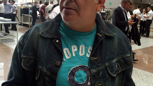 Radyo programcısının bıçaklı saldırıya uğraması