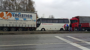 Sakarya'da zincirleme trafik kazası: 6 yaralı