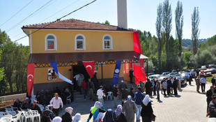 Şehit Uğur Yıldızın ismi köyündeki camiye verildi