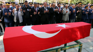 Şehitlerimizi uğurluyoruz