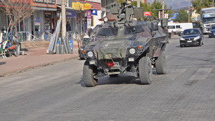 Sınıra askeri sevkiyat