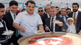 Sur'da 5 bin kişiye aşure dağıtıldı