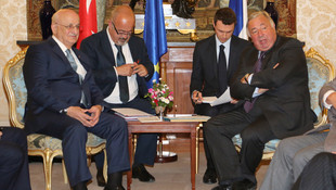 TBMM Başkanı Kahraman, Paris'te