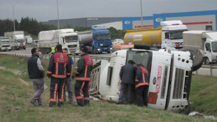 Tuzla'da trafik kazası : 1 yaralı