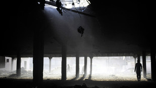 Yemen'de hava saldırısı: 140 ölü