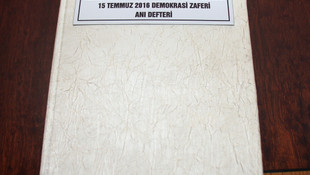 Yozgat'ta demokrasi nöbeti anıları kitaplaştırıldı