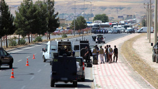 Şırnakta 2 bomba yüklü araç ele geçirildi