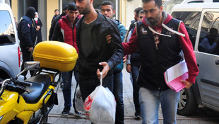 Adana'daki izinsiz gösteriler