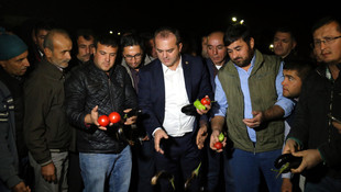 Antalya Toptancı Hali'nde üretici protestosu