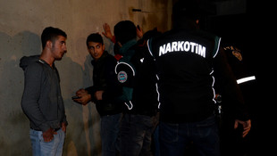 Ataşehir'de uyuşturucuyla mücadele uygulaması