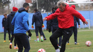 Balıkesirspor Teknik Direktörü Cangök: