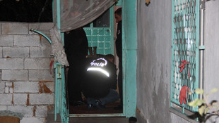 Boşandığı eşi ve eski kayınvalidesini öldürdüğü iddiası