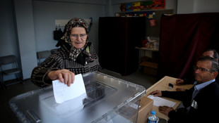 Bulgaristan vatandaşları sandık başında