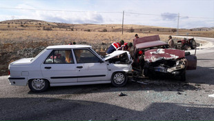 Burdur'da trafik kazası: 1 ölü, 2 yaralı