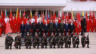 Büyük Önder Atatürk'ü anıyoruz