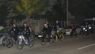 Büyük Önder Atatürk'ü anıyoruz