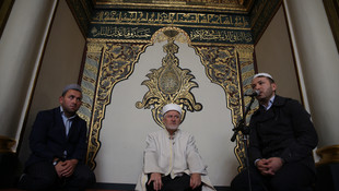 Büyük Önder Atatürk'ü anıyoruz