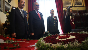 Büyük Önder Atatürk'ü anıyoruz