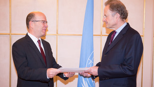 Büyükelçi Naci Koru, güven mektubunu sundu